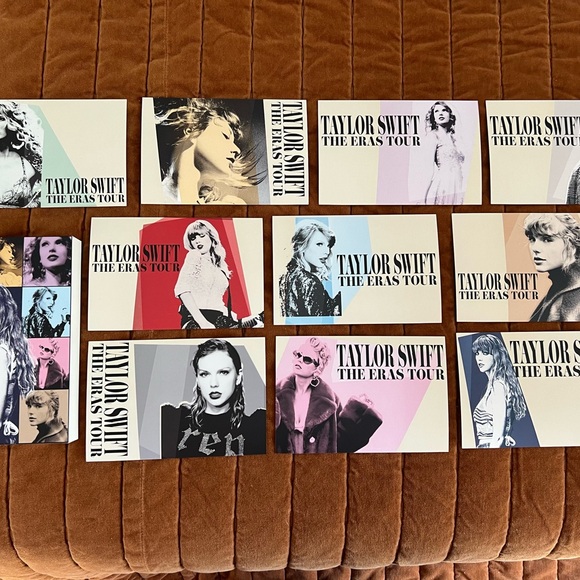 The Eras Tour VIP box bundle - INCOMPLETE - Picture 5 of 7
